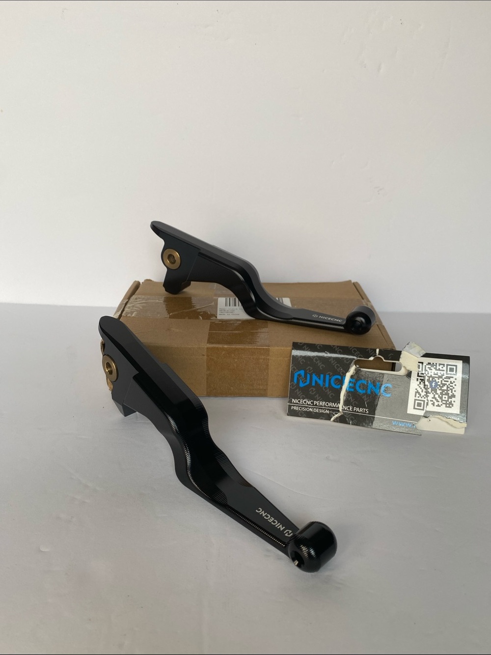 NICECNC Black Brake & Clutch Hand Lever Kit for Harley-Davidson Touring 17-20